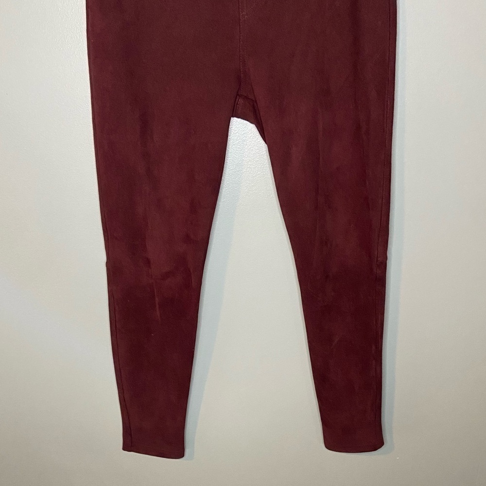 Anthropologie x Sanctuary Faux Suede Leggings in Wine - Picture 7 of 11